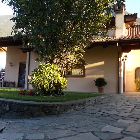 Bed & Breakfast Les Hirondelles Fenis